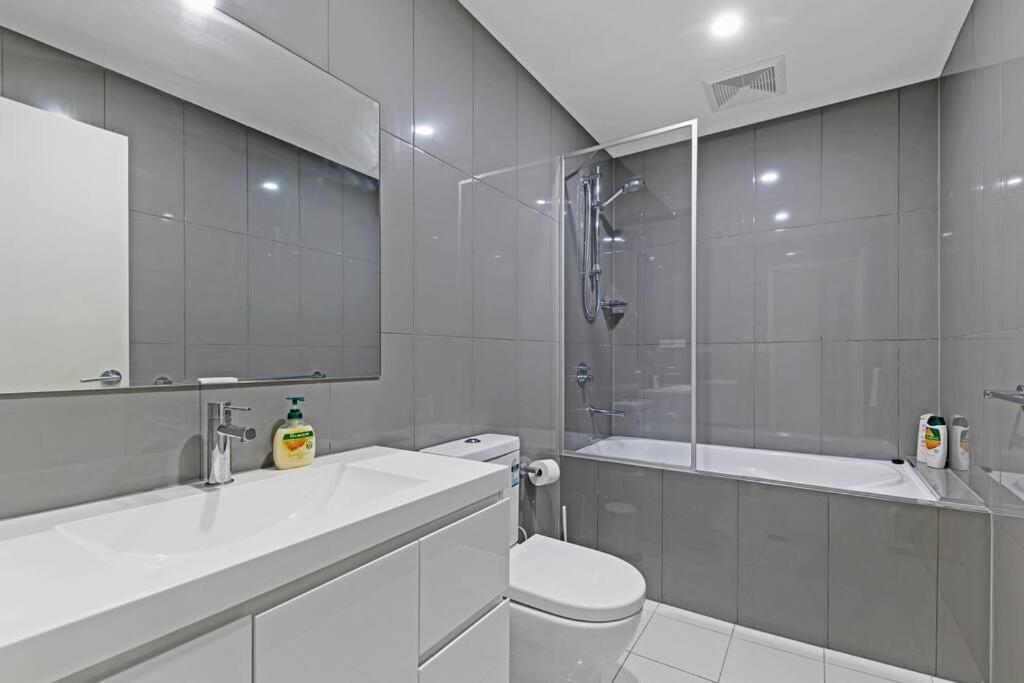 Aircabin - Alexandria - Stylish Extra Large - 1 Bed Apt Apartment Sydney